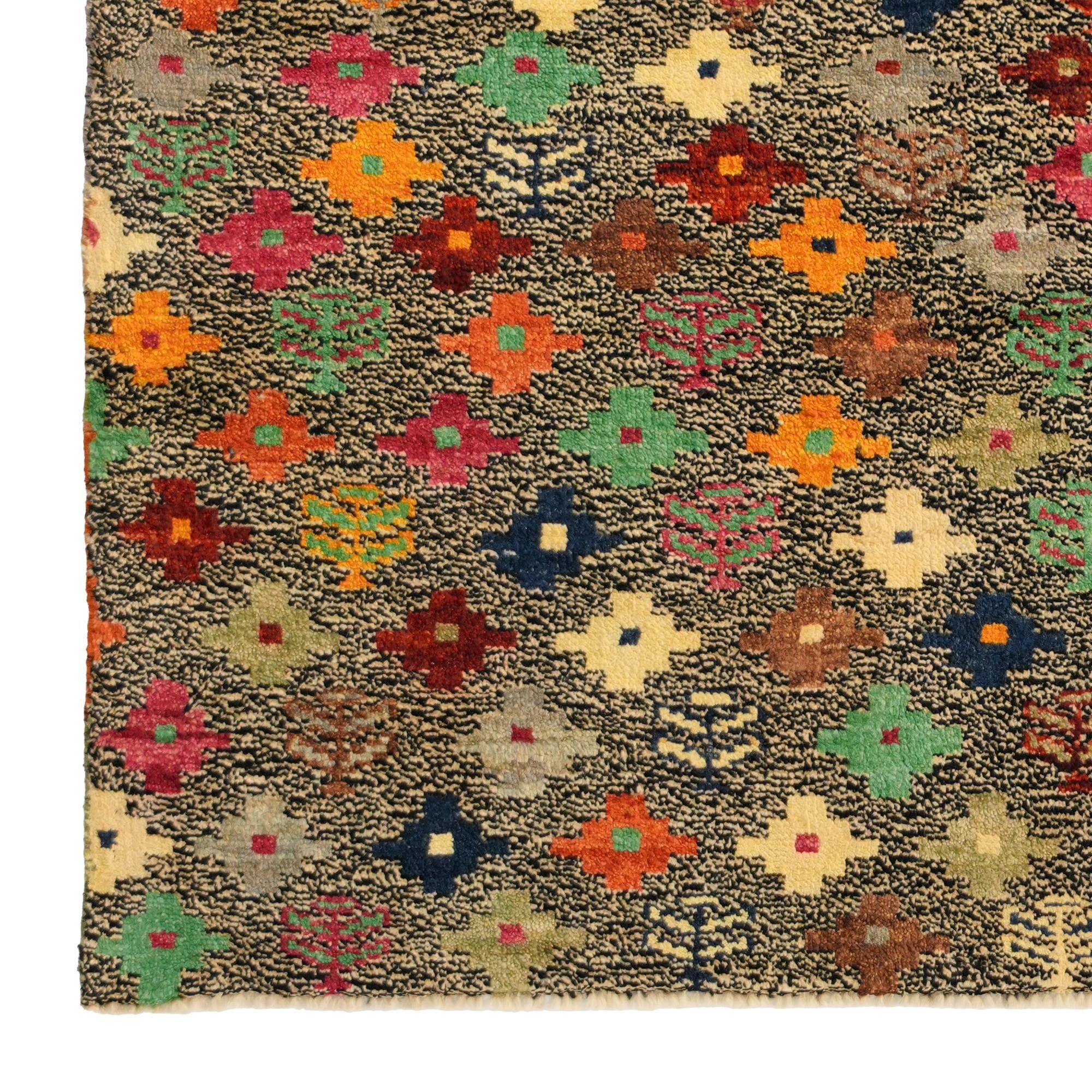 4' 4 x 5' 11 Hand Knotted Balouch Wool Rug