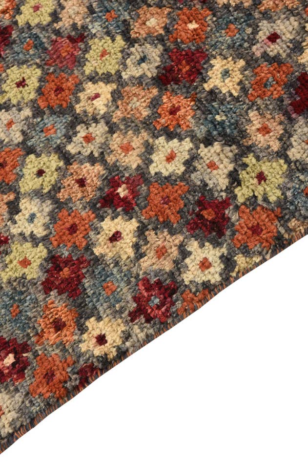 Detail image of 3' 1 x 4' 11 Hand Knotted Balouch Wool Rug