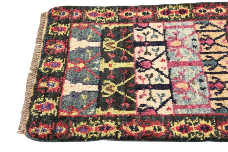 Detail image of 2' 6 x 4' 2 Hand Knotted Balouch Wool Rug
