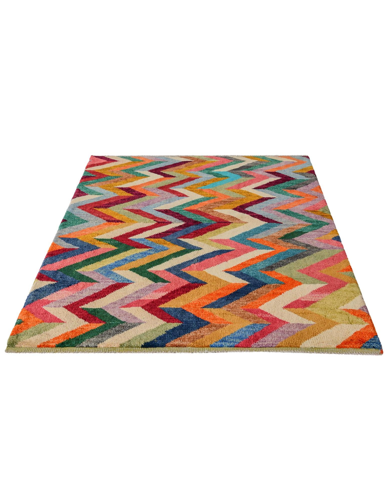 4' 2 x 6' Hand Knotted Balouch Wool Rug