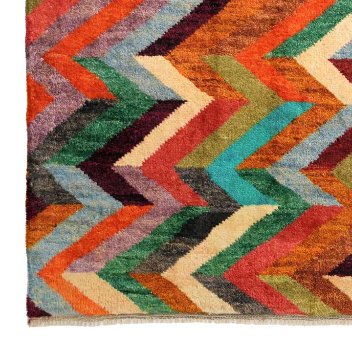 4' 2 x 6' Hand Knotted Balouch Wool Rug