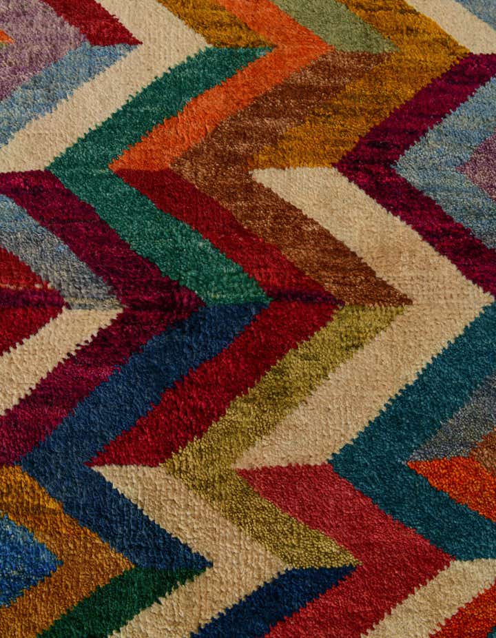 4' 2 x 6' Hand Knotted Balouch Wool Rug