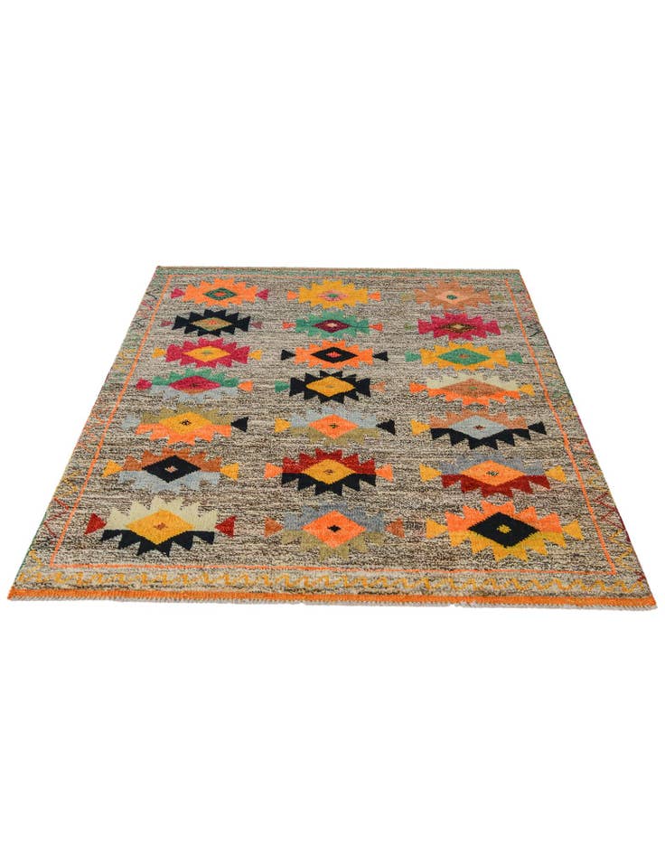 Detail image of 4' 2 x 5' 10 Hand Knotted Balouch Wool Rug