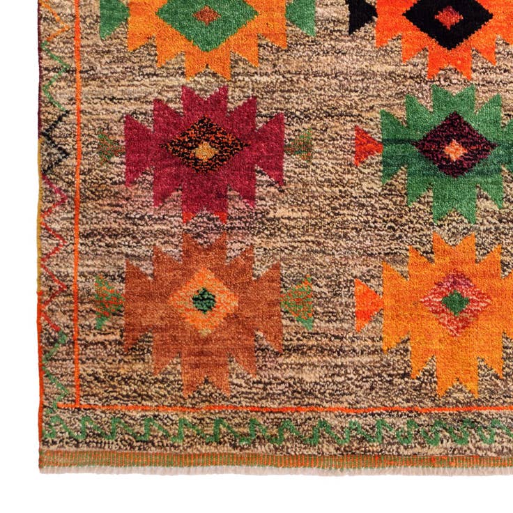Detail image of 4' 2 x 5' 10 Hand Knotted Balouch Wool Rug