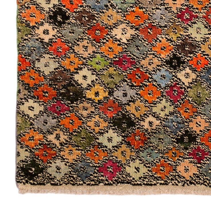 Detail image of 3' 3 x 4' 10 Hand Knotted Balouch Wool Rug