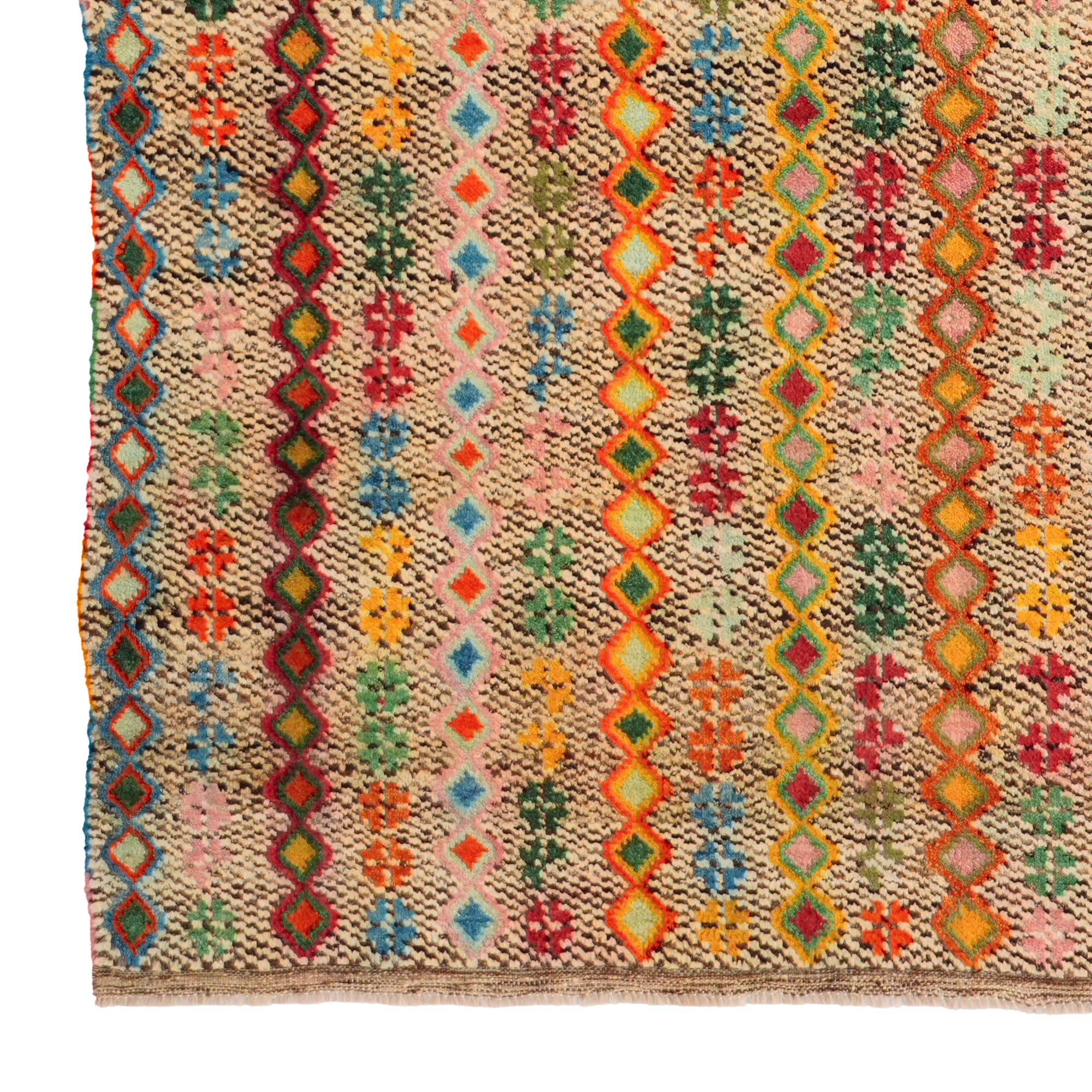 5' 10 x 8' 2 Hand Knotted Balouch Wool Rug