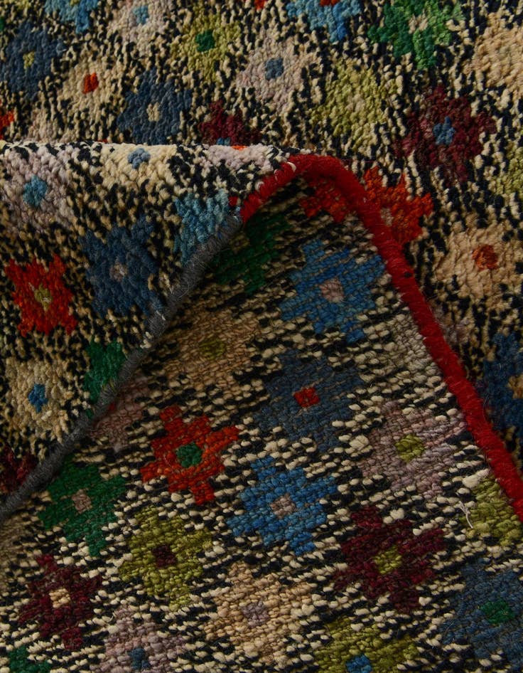 Detail image of 3' 3 x 5' 3 Hand Knotted Balouch Wool Rug