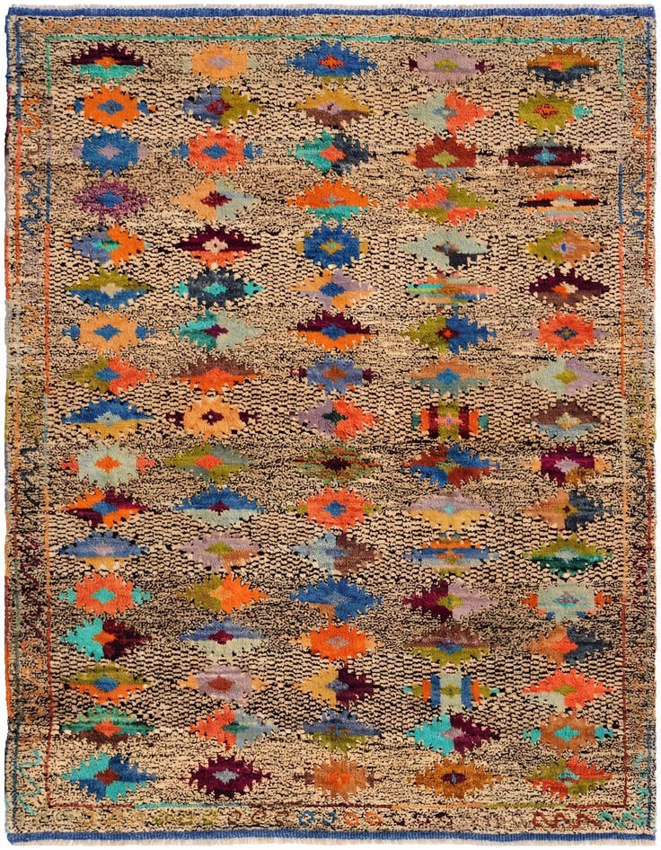 Detail image of 4' 4 x 6' 3 Hand Woven Balouch Wool Rug