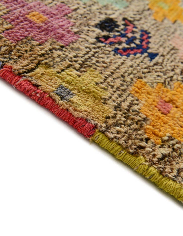 Detail image of 5' 8 x 8' Hand Woven Balouch Wool Rug