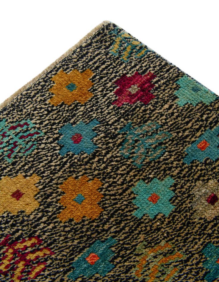 Detail image of 2' 10 x 4' 10 Hand Knotted Balouch Wool Rug