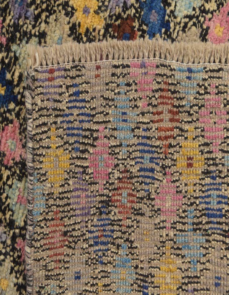 Detail image of 4' 1 x 5' 9  Hand Knotted Balouch Wool Rug