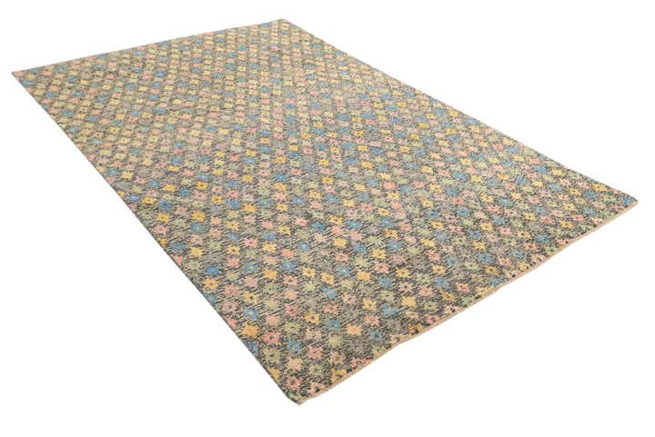 5' 6 x 8' 5 Hand Knotted Balouch Wool Rug