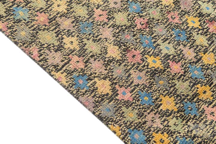 5' 6 x 8' 5 Hand Knotted Balouch Wool Rug