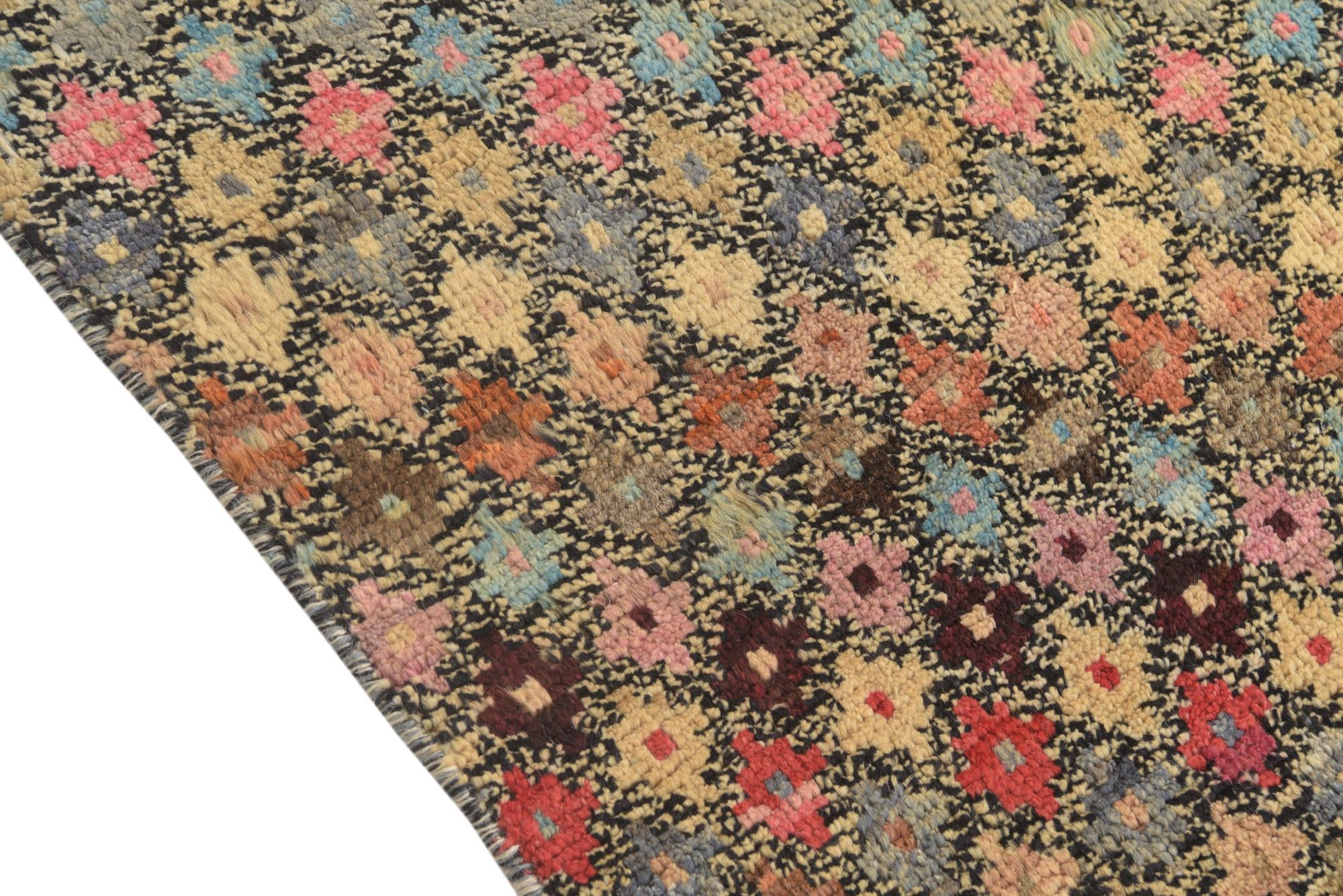 4' 1 x 6' 3 Hand Knotted Balouch Wool Rug