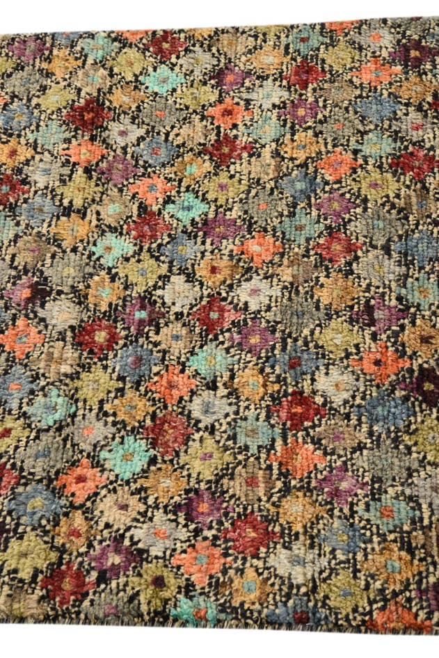 Detail image of 2' 10 x 3' 10 Hand Knotted Balouch Wool Rug