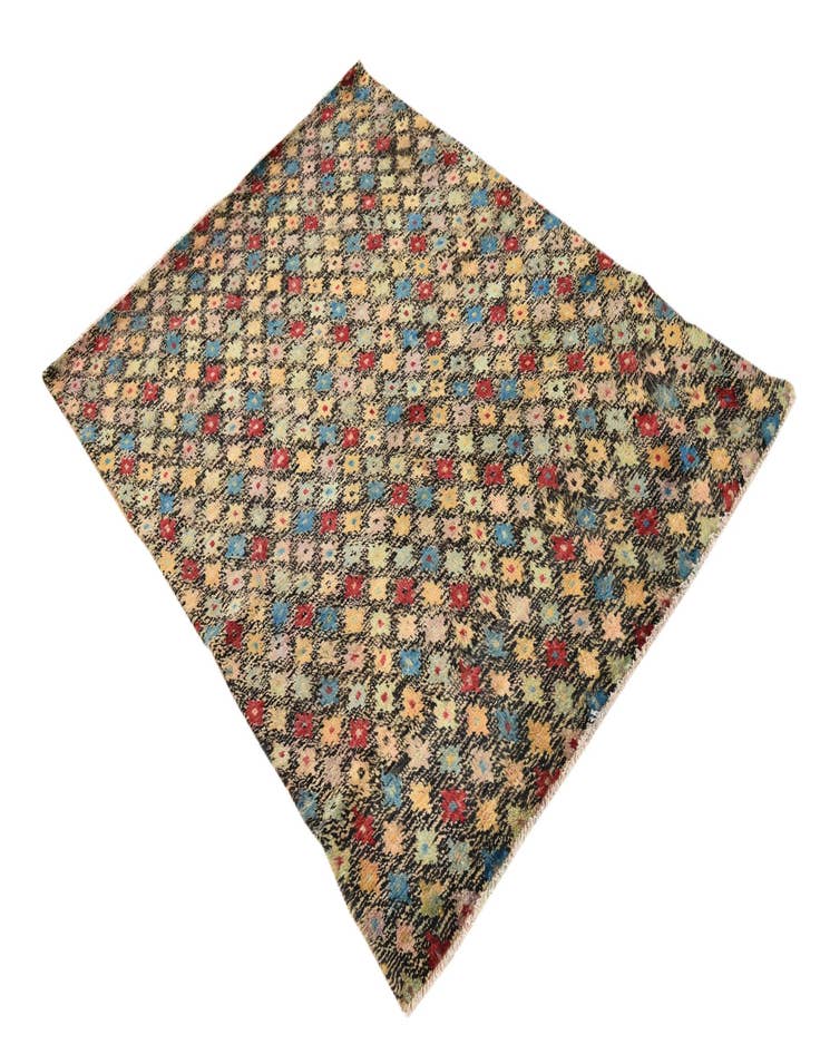 Detail image of 4' x 5' 8 Hand Knotted Balouch Wool Rug