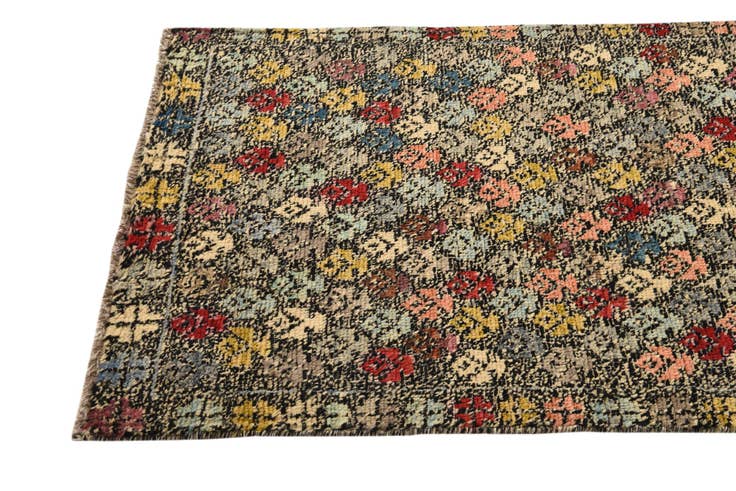 Detail image of 3' 2 x 5' 1 Hand Knotted Balouch Wool Rug