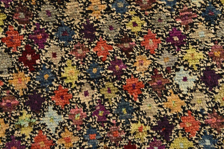 Detail image of 3' 3 x 4' 10 Hand Knotted Balouch Wool Rug