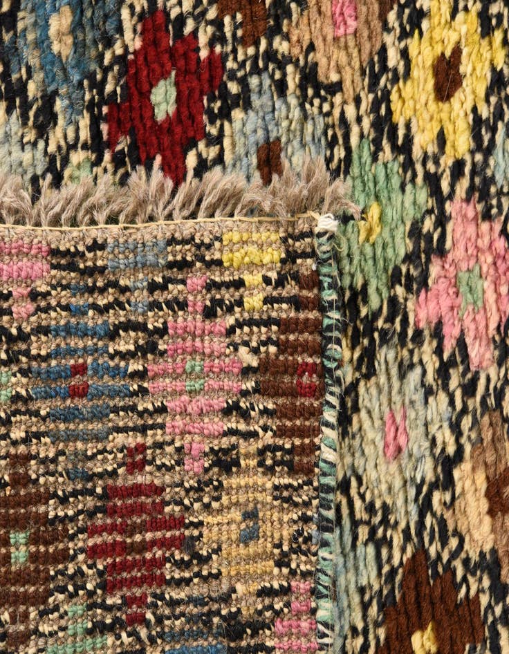 Detail image of 3' 1 x 5'  Hand Knotted Balouch Wool Rug
