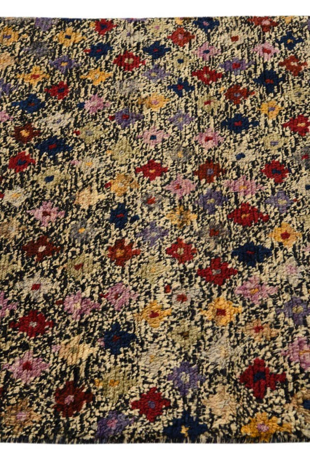 Detail image of 3' 2 x 5' Hand Knotted Balouch Wool Rug