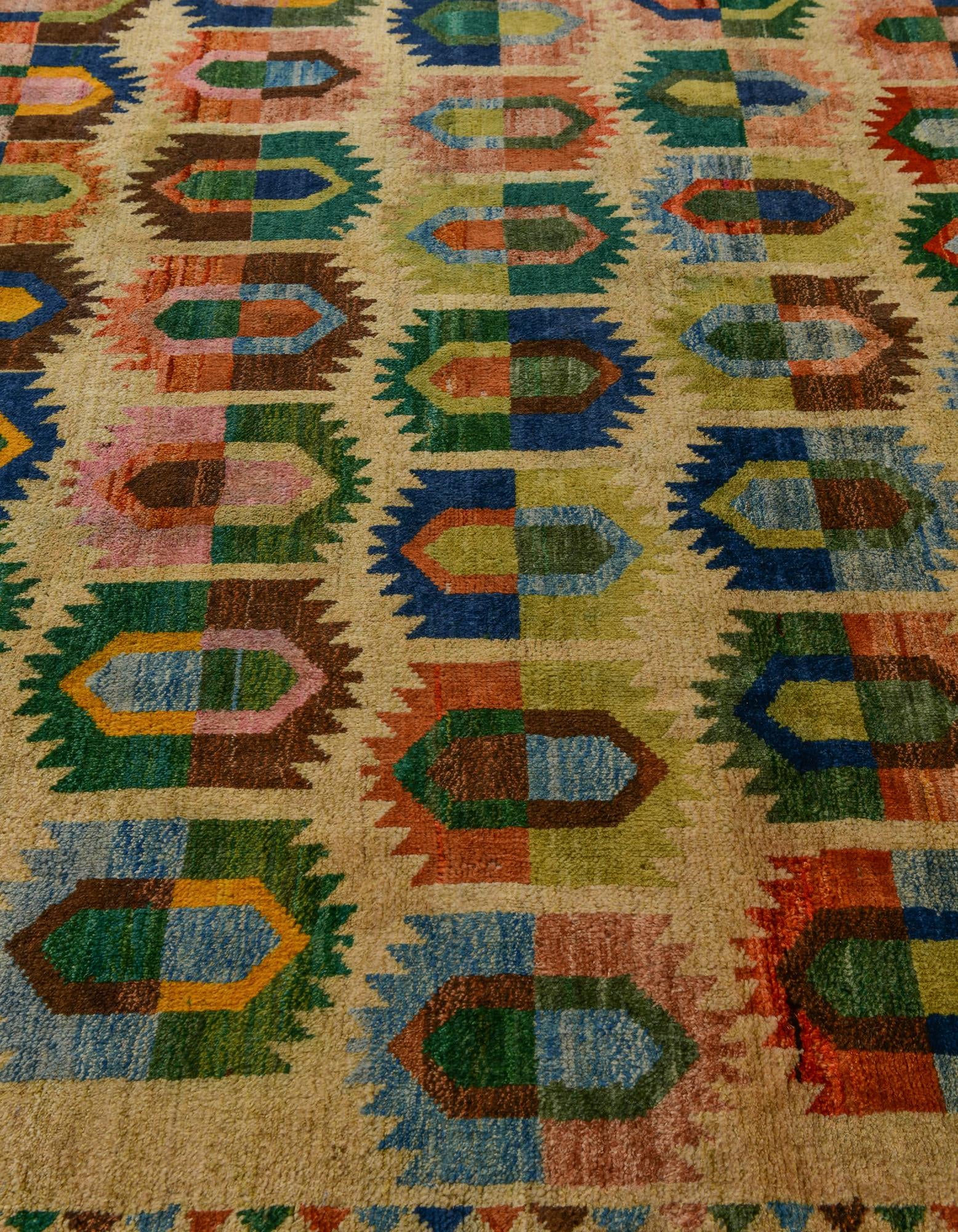6' 9 x 10' 2 Hand Knotted Balouch Wool Rug