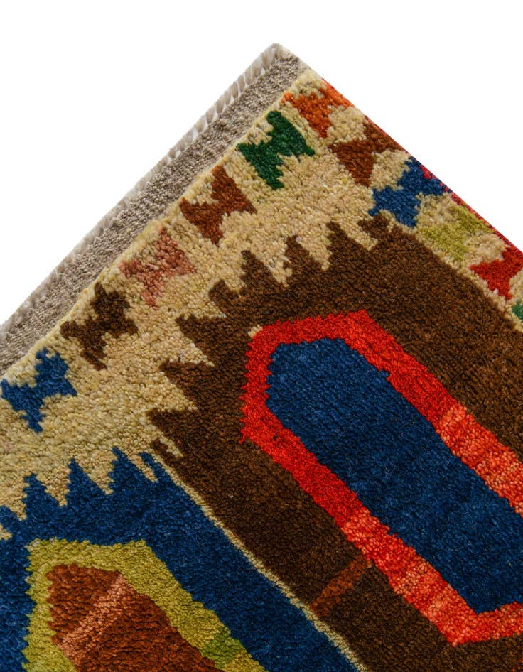 Detail image of 6' 9 x 10' 2 Hand Knotted Balouch Wool Rug