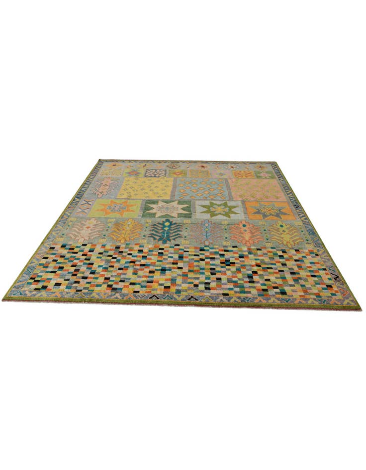 Detail image of 8' 7 x 10' 4 Hand Knotted Balouch Wool Rug