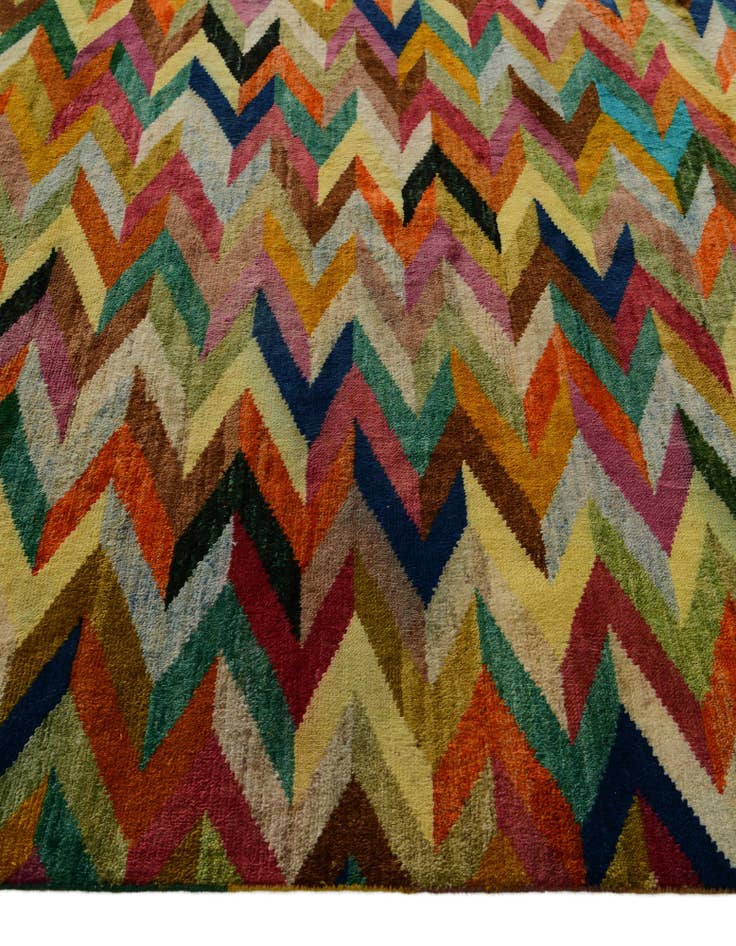 Detail image of 8' 3 x 9' 5 Hand Knotted Balouch Wool Rug