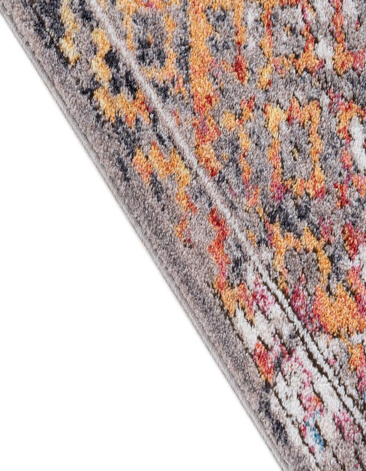 Detail image of 5' 3 x 7' 5 Barcelona Rug
