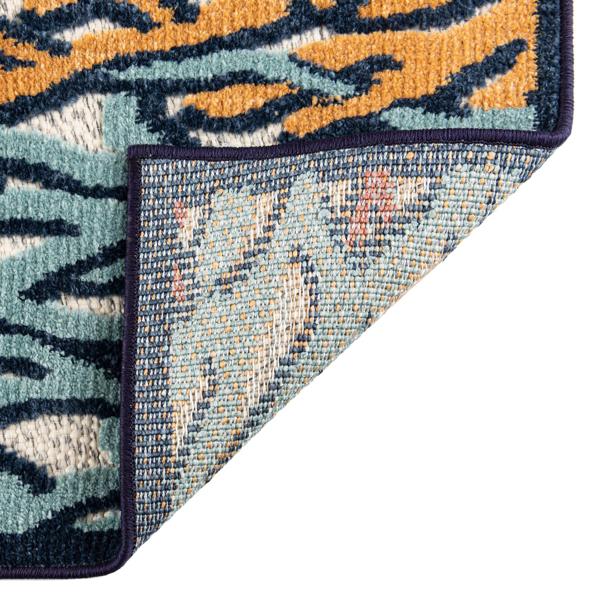5' 3 x 8' Easy-Clean Belize Indoor / Outdoor Rug