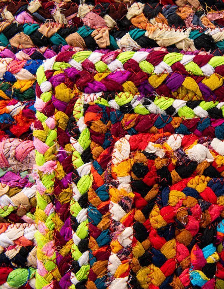 8' x 10' Handmade Braided Chindi Rug