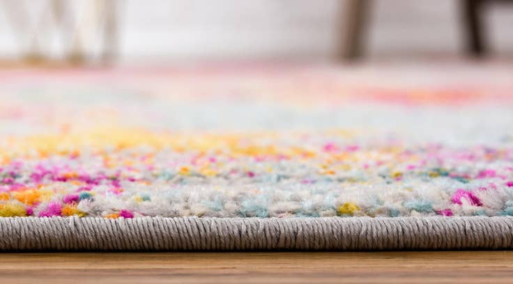 Detail image of 5' x 8' Washable Capri Rug
