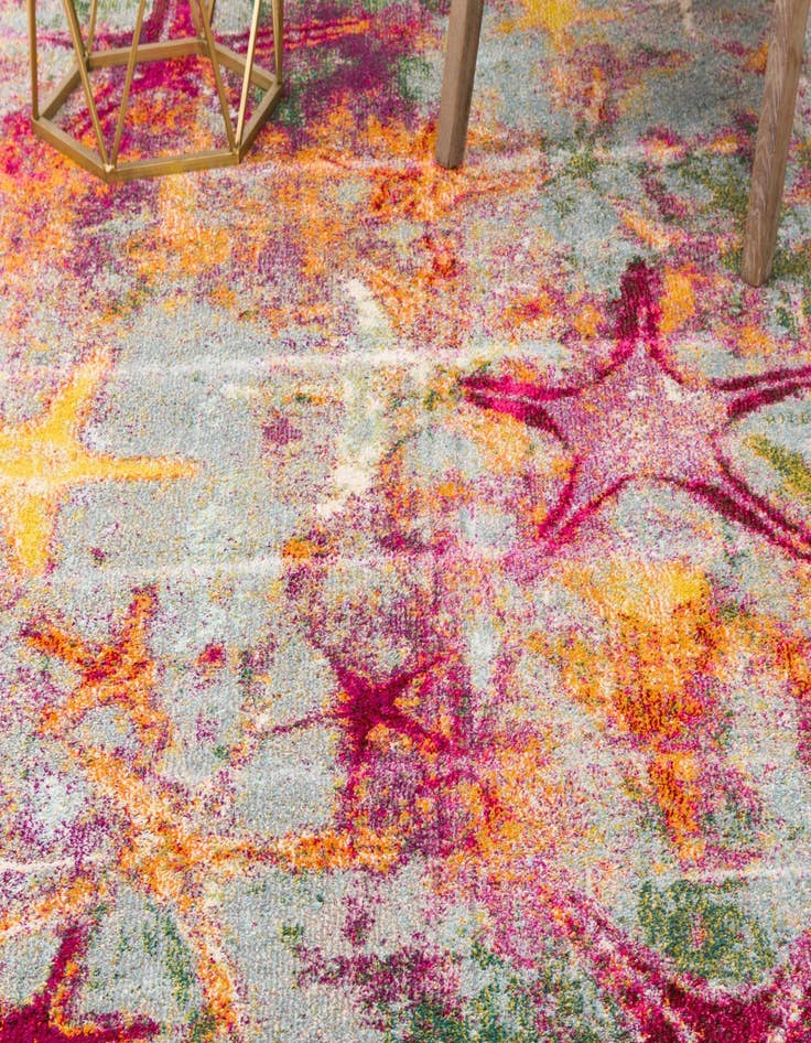 Detail image of 8' x 10'  Washable Capri Rug