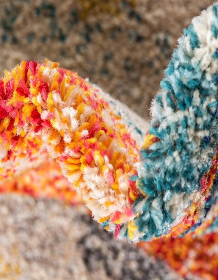 Detail image of 10' 6 x 16' 5 Washable Carnevale Rug