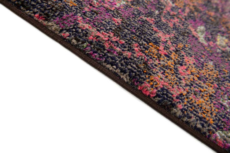 Detail image of 5' 3 x 7' 4 Casablanca Rug