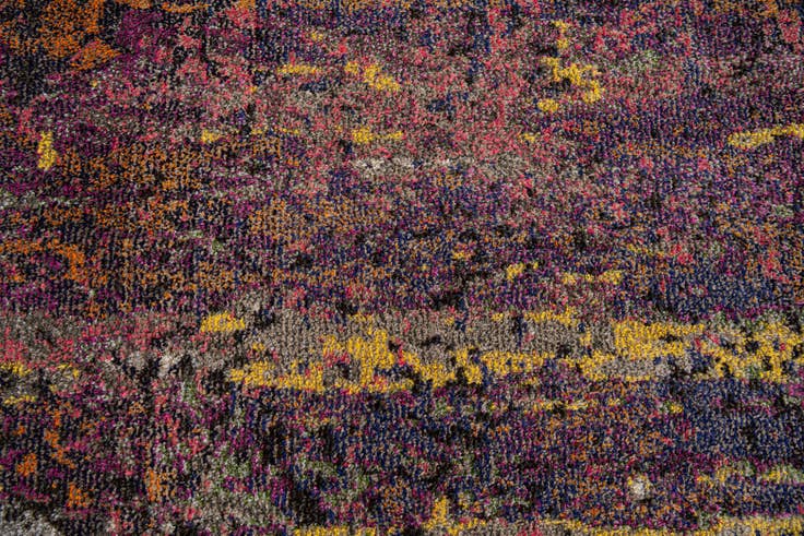 Detail image of 5' 3 x 7' 4 Casablanca Rug