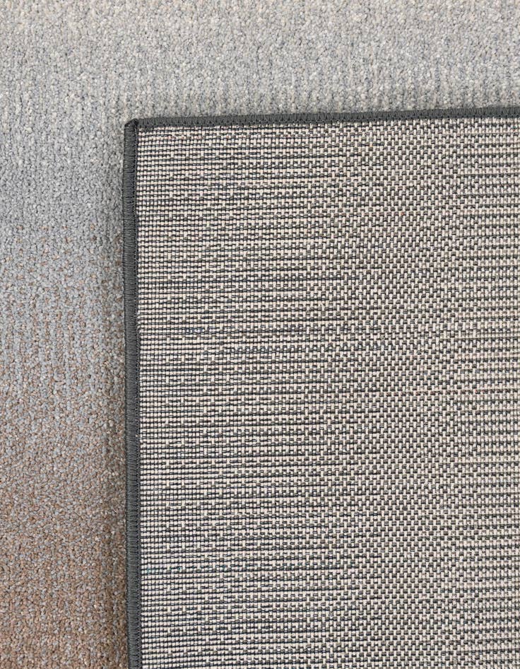 Detail image of 5' x 7' 10 Casablanca Rug