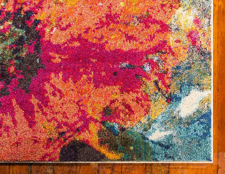 Detail image of 7' x 10' Washable Casablanca Rug