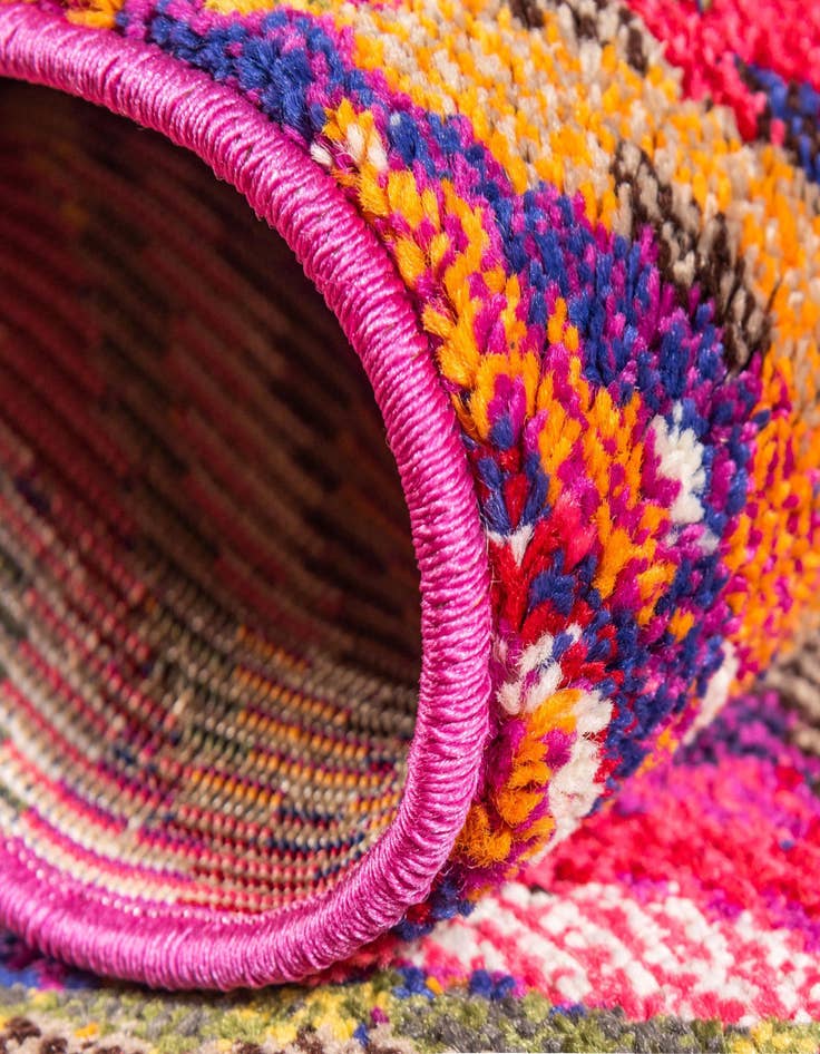 Detail image of 10' 6 x 16' 5  Washable Casablanca Rug