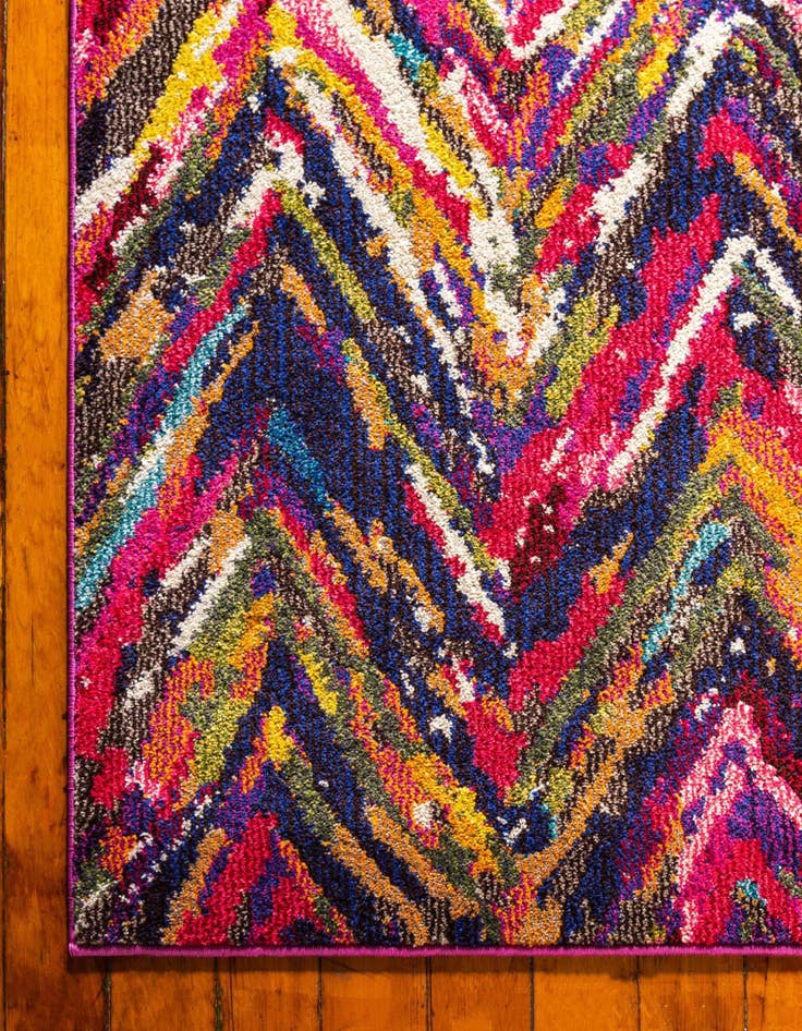 Detail image of 10' 6 x 16' 5  Washable Casablanca Rug