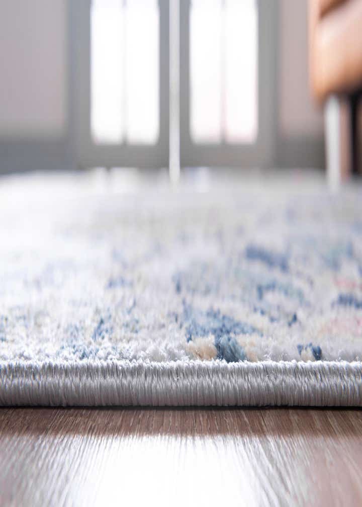 7' x 10' Charleston Rug