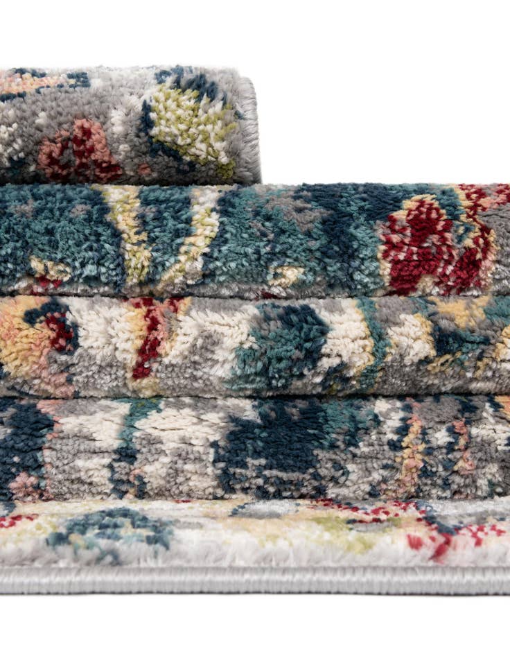 Detail image of 7' x 10' Charleston Rug