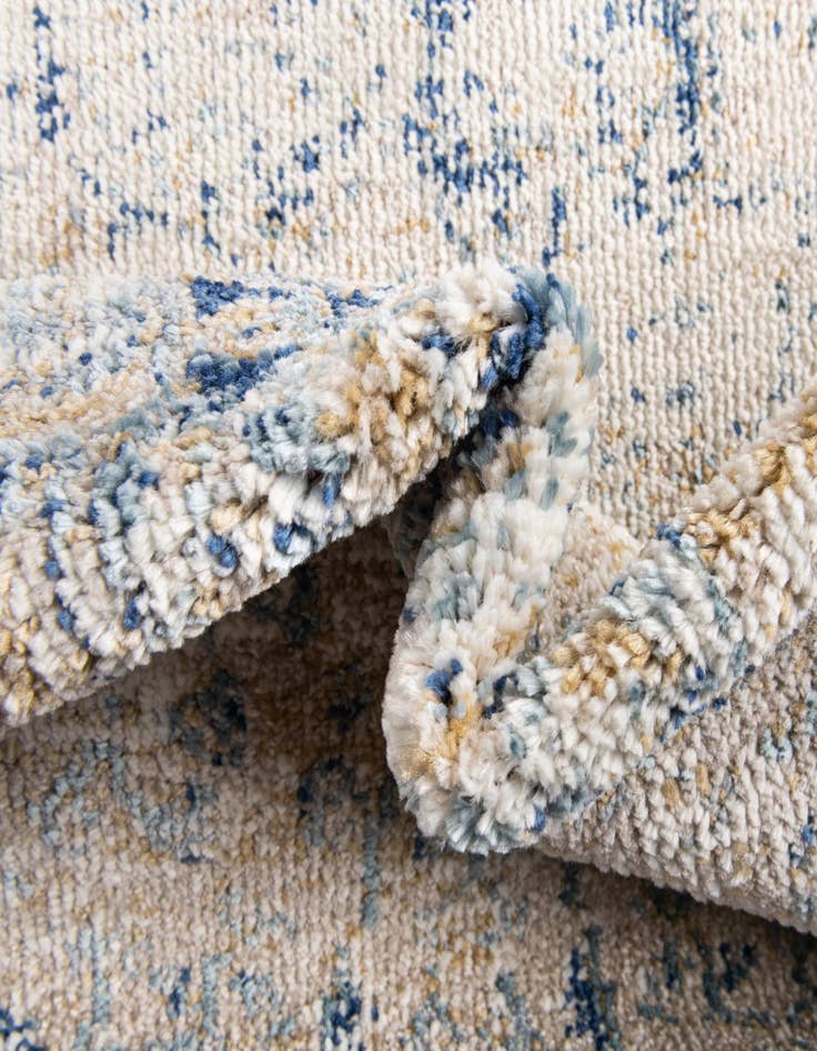 Detail image of 3' 3 x 5' 3 Charlotte Rug