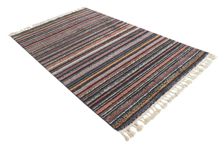 Detail image of 5' x 8' 3 Cherokee Rug