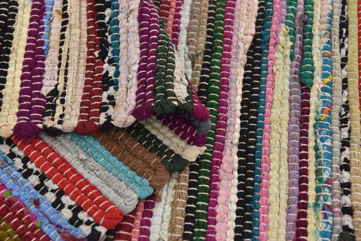 2' 5 x 4' 8 Hand Woven Chindi Cotton Rug