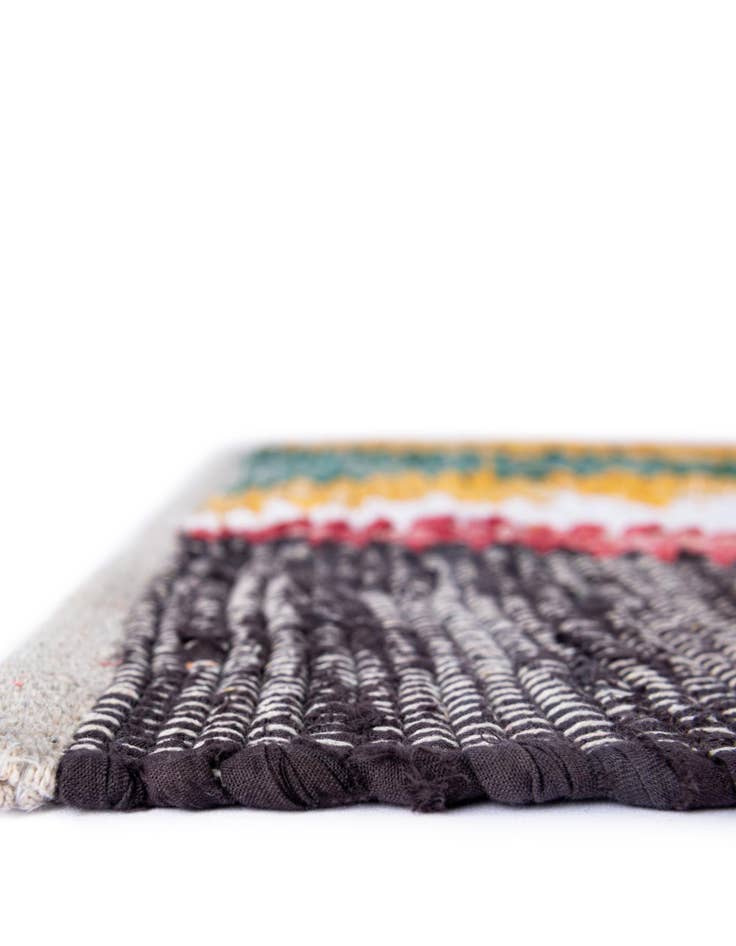 Detail image of 9' x 12' Hand Braided Chindi Cotton Rug