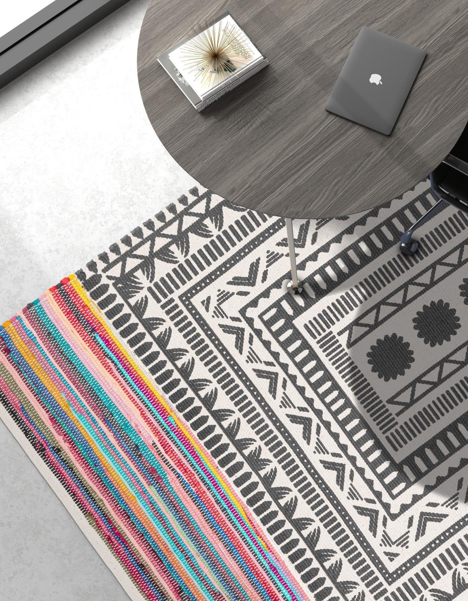 5' 1 x 8' Hand Braided Chindi Cotton Rug