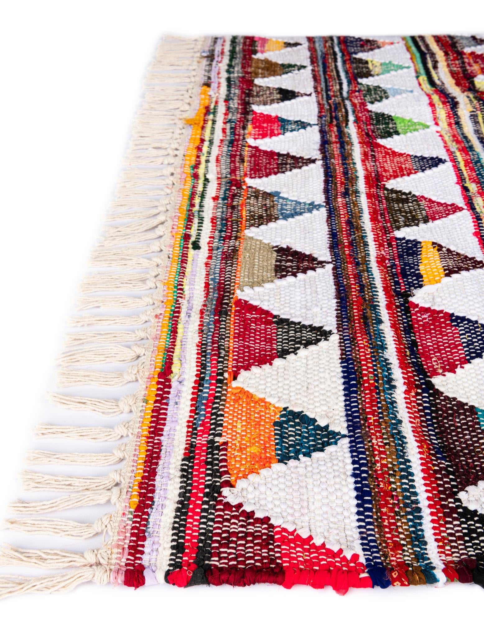 8' x 11' Hand Woven Chindi Trellis Rug