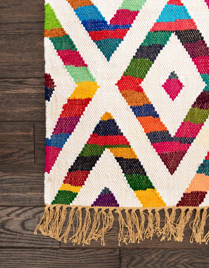 2' x 3' 1 Hand Woven Chindi Trellis Rug