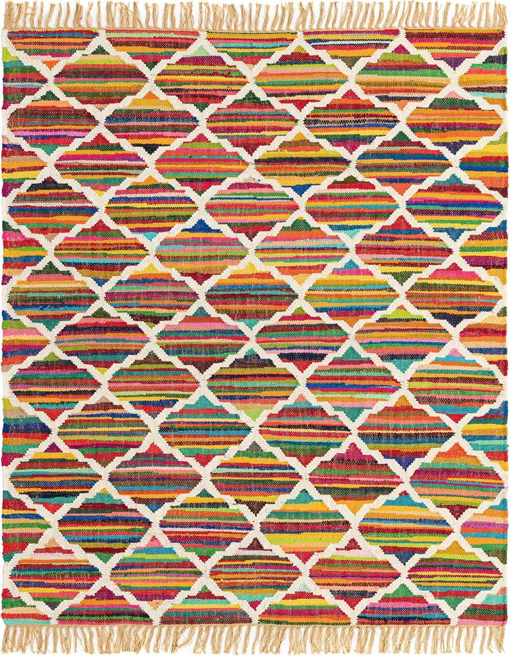 Detail image of 5' 1 x 8' Hand Woven Chindi Trellis Rug